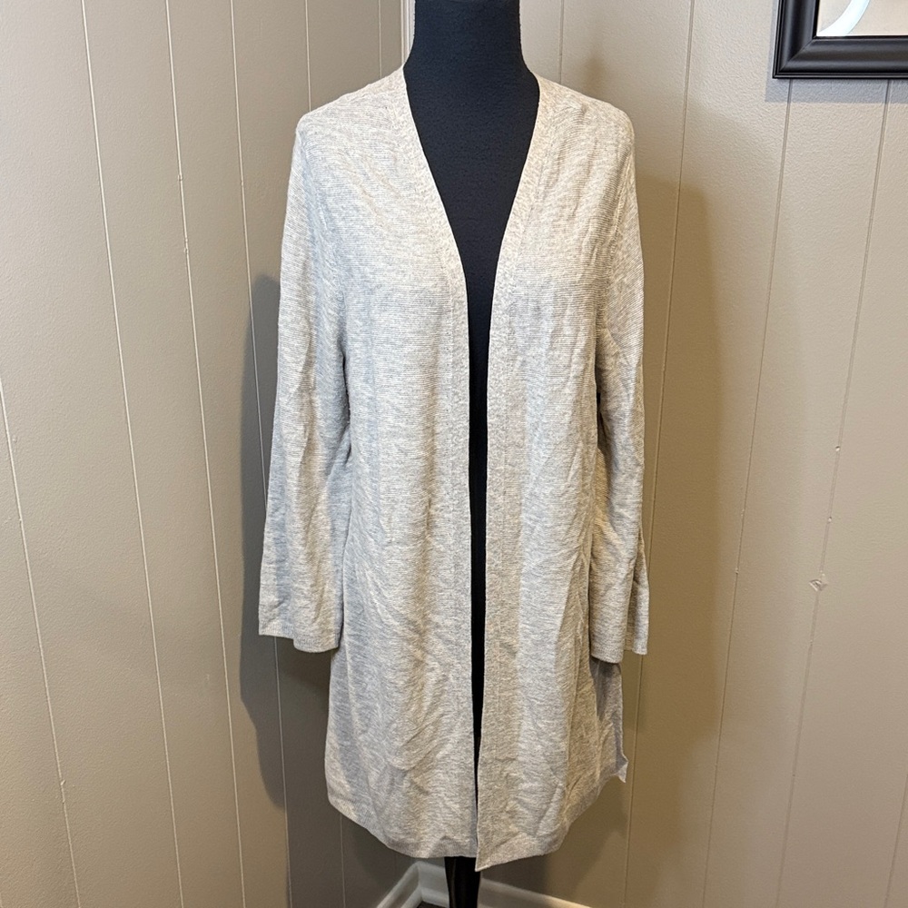 B10 Talbots Women’s Petite XL Light Gray Open Cardigan